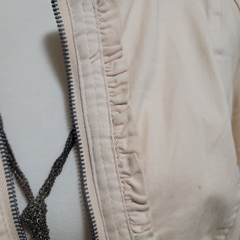 Jacket - Picture 4 of 9